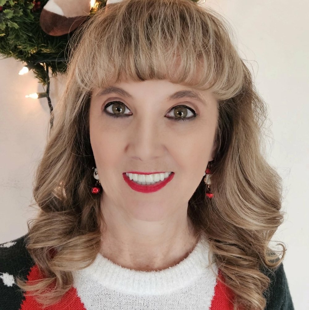 Meet your Posher, Angela